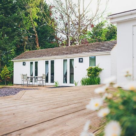 Elizabeth House Hotel Bracknell Bagian luar foto