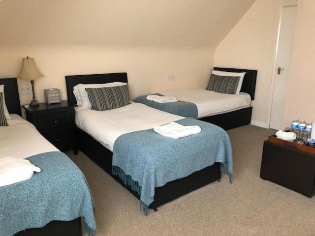 Elizabeth House Hotel Bracknell Bagian luar foto